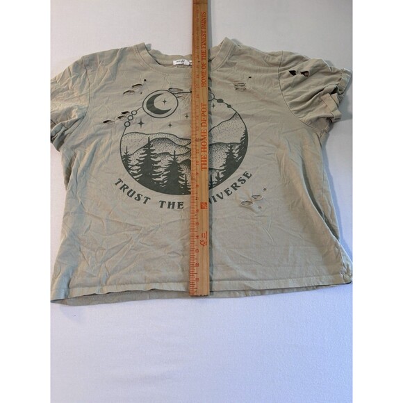 Love & Lazy Days Distressed Graphic tshirt Women's Size XL - Picture 8 of 12